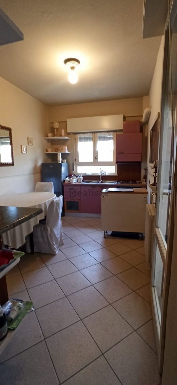 appartamento in vendita a Viareggio in zona Marco Polo