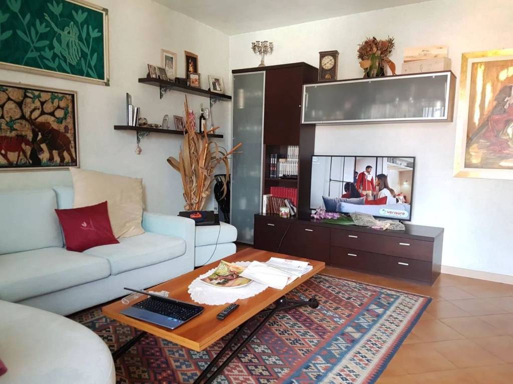 appartamento in vendita a Viareggio in zona Migliarina