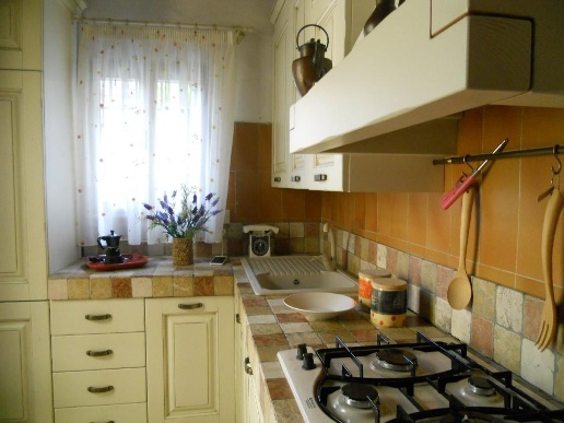 casa indipendente in vendita a Viareggio in zona Centro Storico