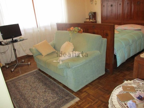 appartamento in vendita a Viareggio in zona Migliarina