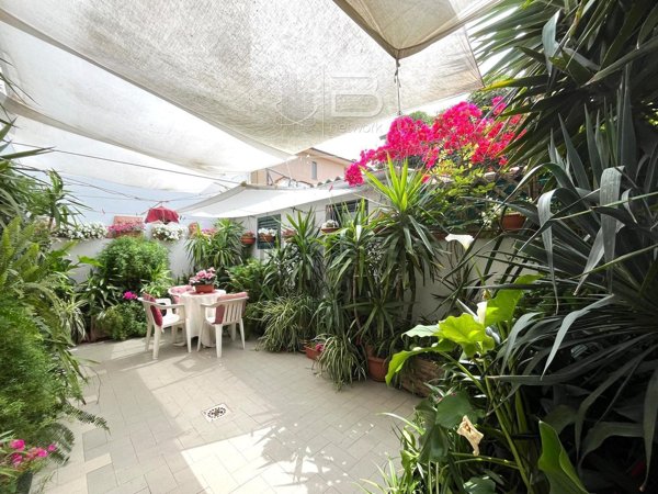 appartamento in vendita a Viareggio in zona Marco Polo