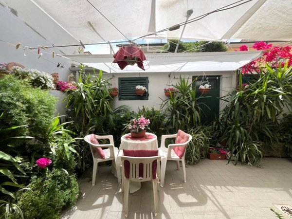 appartamento in vendita a Viareggio in zona Marco Polo