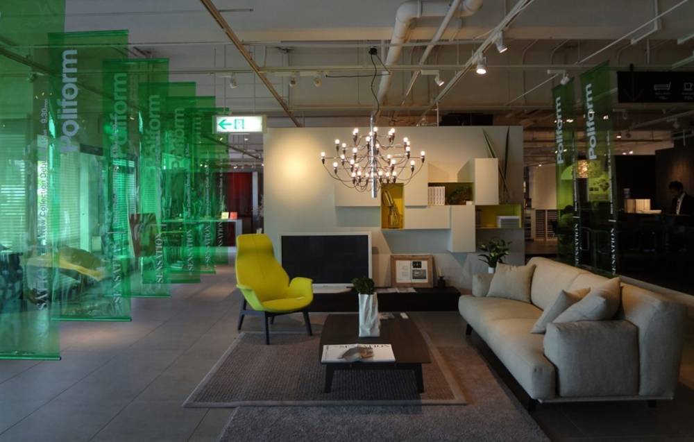 locale commerciale in vendita a Viareggio