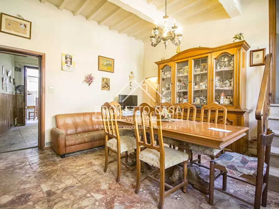 casa indipendente in vendita a Viareggio