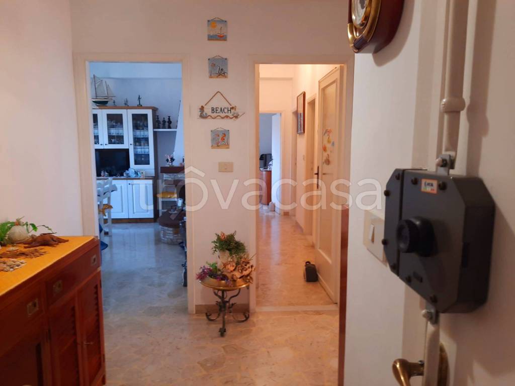 appartamento in vendita a Viareggio in zona Migliarina