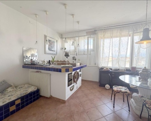 appartamento in vendita a Viareggio in zona Torre del Lago