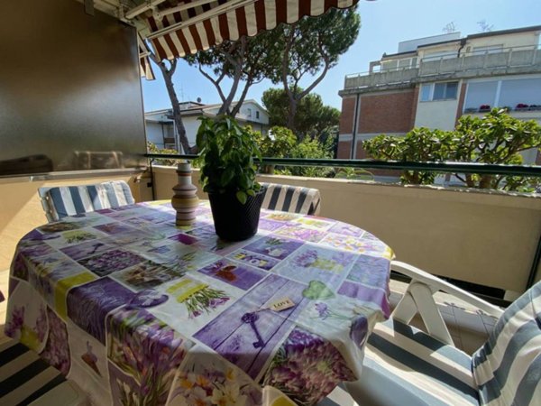 appartamento in vendita a Viareggio in zona Don Bosco