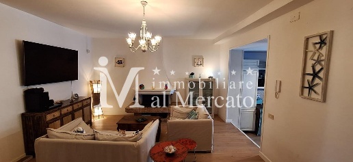 casa indipendente in vendita a Viareggio in zona Torre del Lago