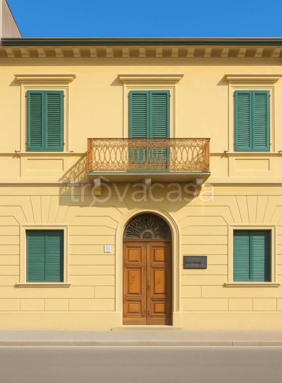casa indipendente in vendita a Viareggio