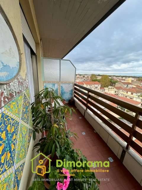 appartamento in vendita a Viareggio