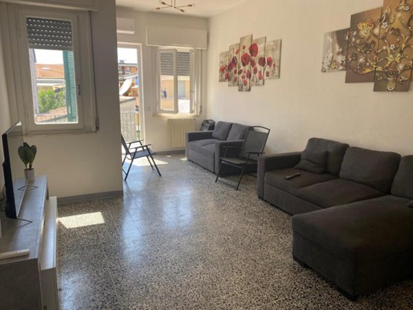 appartamento in vendita a Viareggio in zona Migliarina