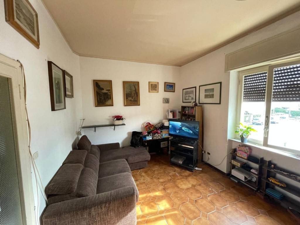 appartamento in vendita a Viareggio in zona Campo d'Aviazione