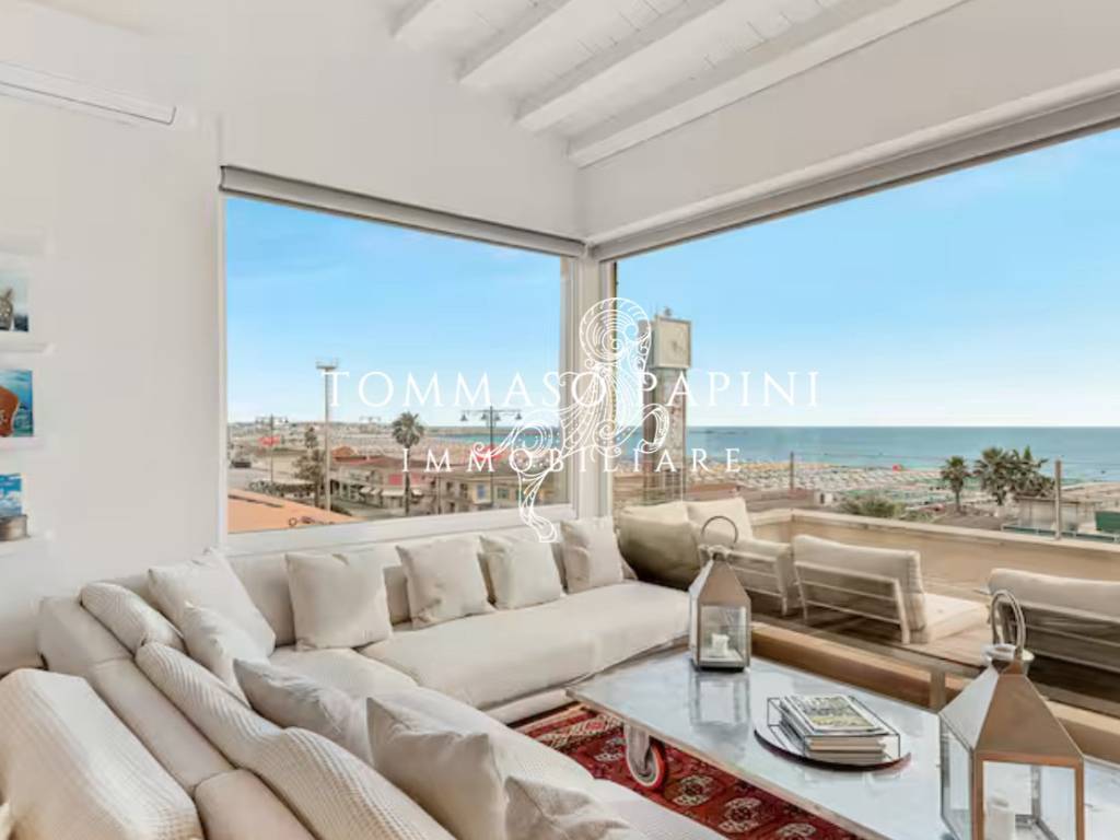 appartamento in vendita a Viareggio