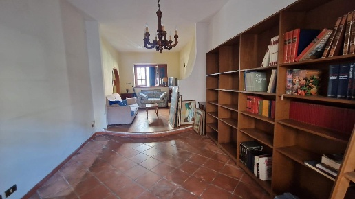 casa indipendente in vendita a Viareggio