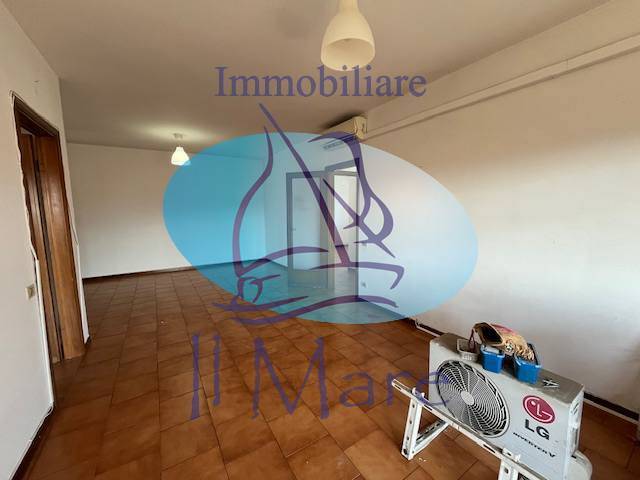 appartamento in vendita a Viareggio in zona Migliarina