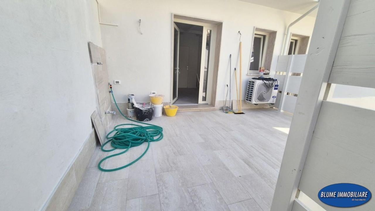 casa indipendente in vendita a Viareggio in zona Marco Polo