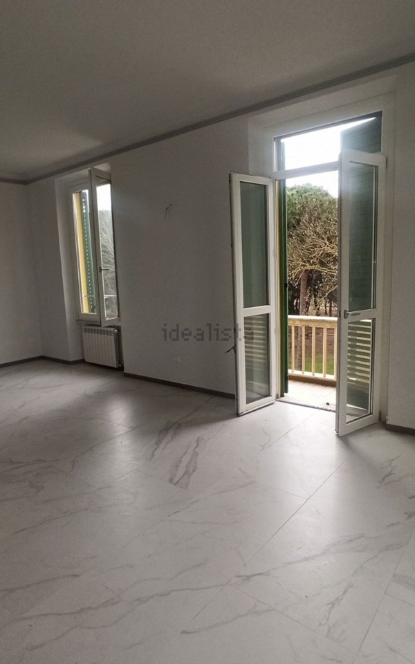 appartamento in vendita a Viareggio in zona Marco Polo