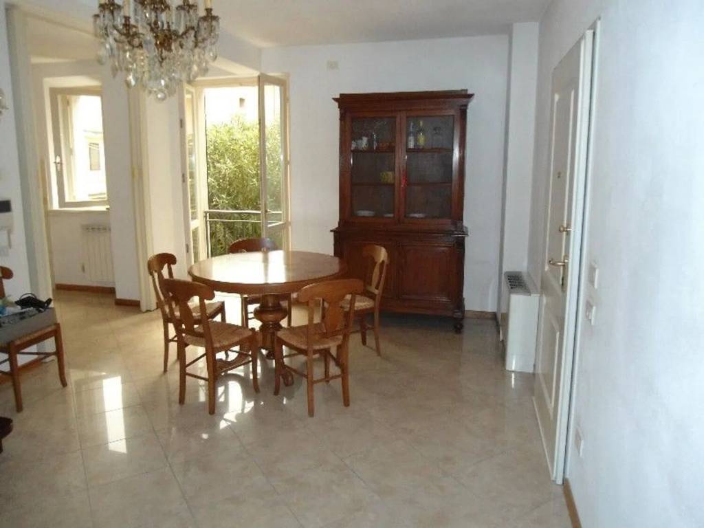 appartamento in vendita a Viareggio