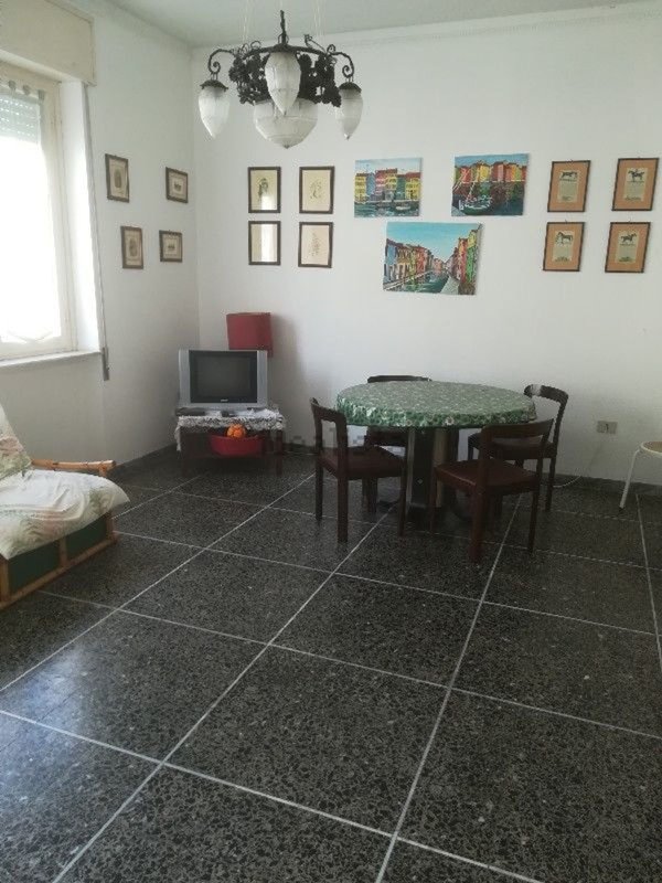 appartamento in vendita a Viareggio in zona Marco Polo