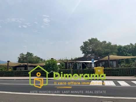 quadrivano in vendita a Viareggio