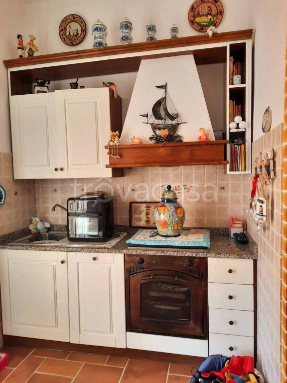 appartamento in vendita a Viareggio in zona Migliarina