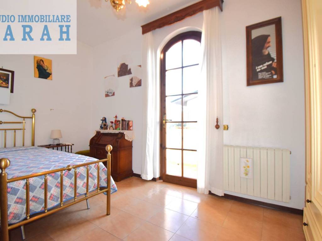 casa indipendente in vendita a Viareggio in zona Torre del Lago