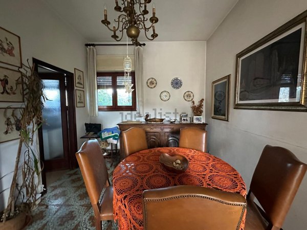 casa indipendente in vendita a Viareggio in zona Campo d'Aviazione