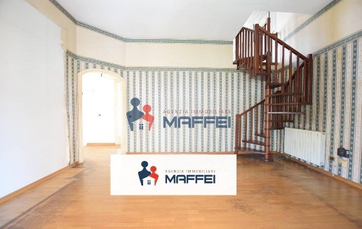 casa semindipendente in vendita a Viareggio in zona Centro Storico