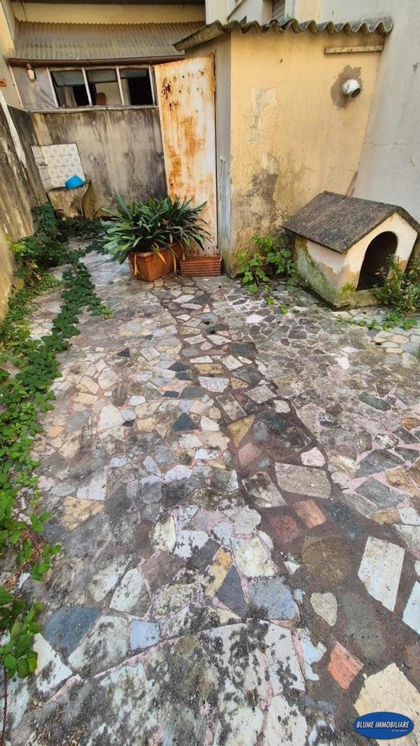 casa indipendente in vendita a Viareggio in zona Campo d'Aviazione