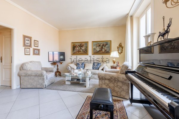appartamento in vendita a Viareggio