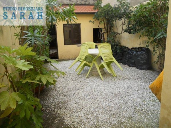 casa indipendente in vendita a Viareggio in zona Centro Storico