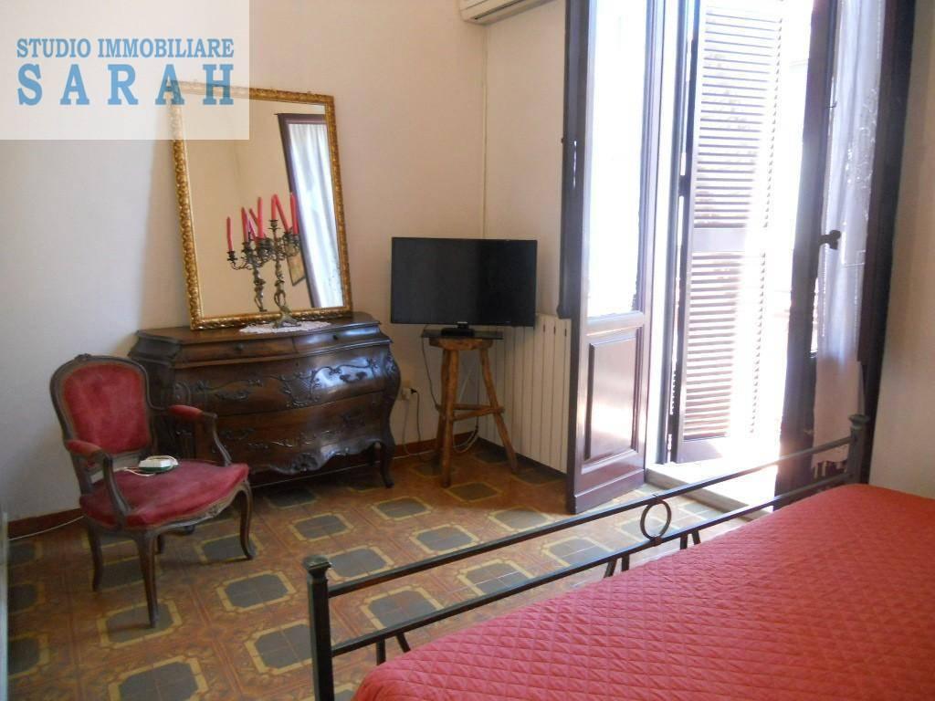 casa indipendente in vendita a Viareggio in zona Centro Storico