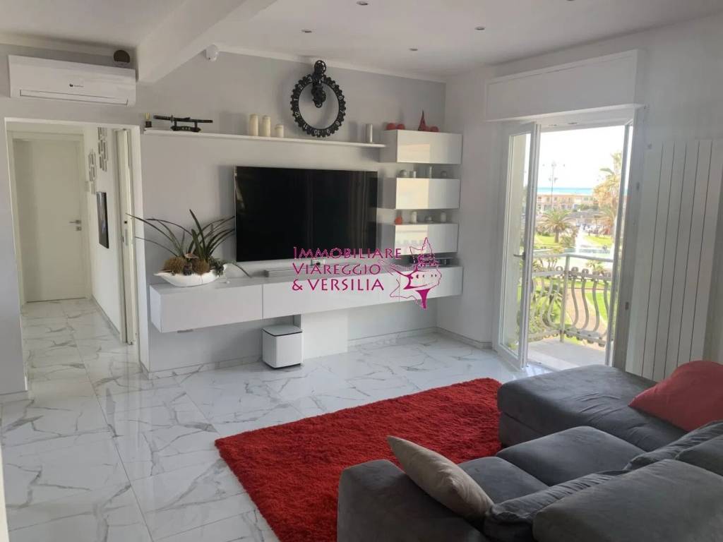 appartamento in vendita a Viareggio