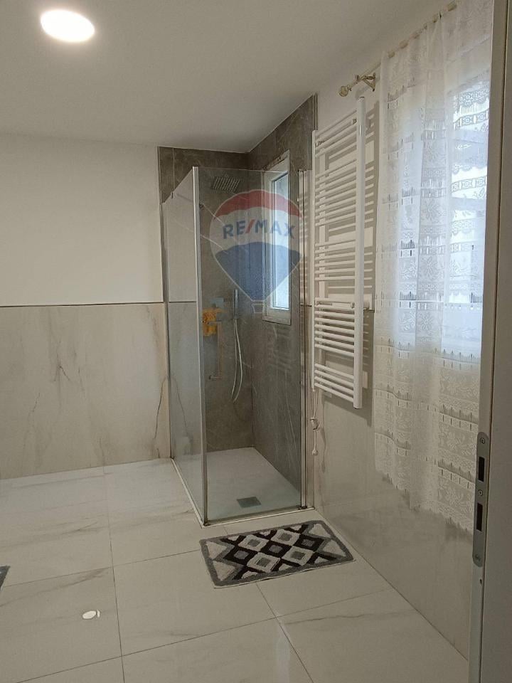 casa indipendente in vendita a Viareggio in zona Centro Storico