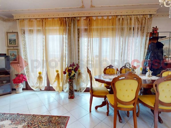 appartamento in vendita a Viareggio in zona Migliarina