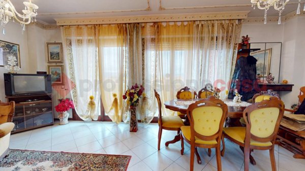 appartamento in vendita a Viareggio in zona Migliarina