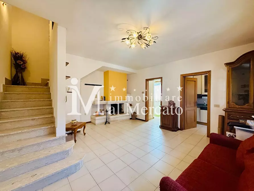 casa indipendente in vendita a Viareggio in zona Torre del Lago