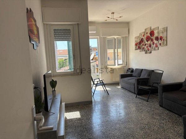 appartamento in vendita a Viareggio in zona Migliarina