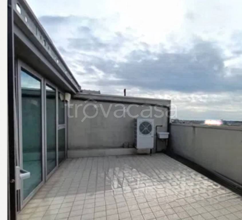 appartamento in vendita a Viareggio in zona Torre del Lago