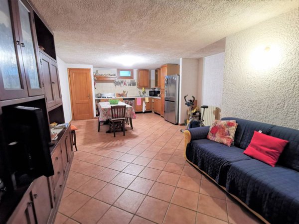 casa indipendente in vendita a Viareggio in zona Torre del Lago