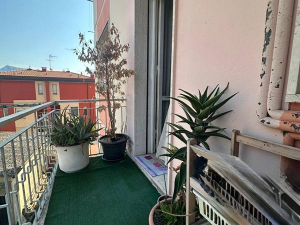 appartamento in vendita a Viareggio in zona Migliarina
