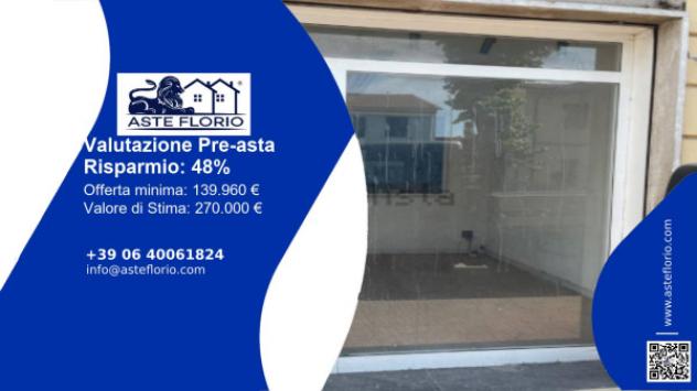 ufficio in vendita a Viareggio in zona Torre del Lago