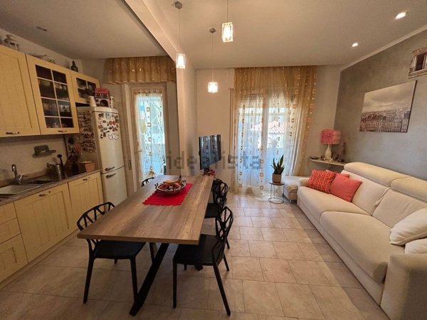 appartamento in vendita a Viareggio in zona Migliarina