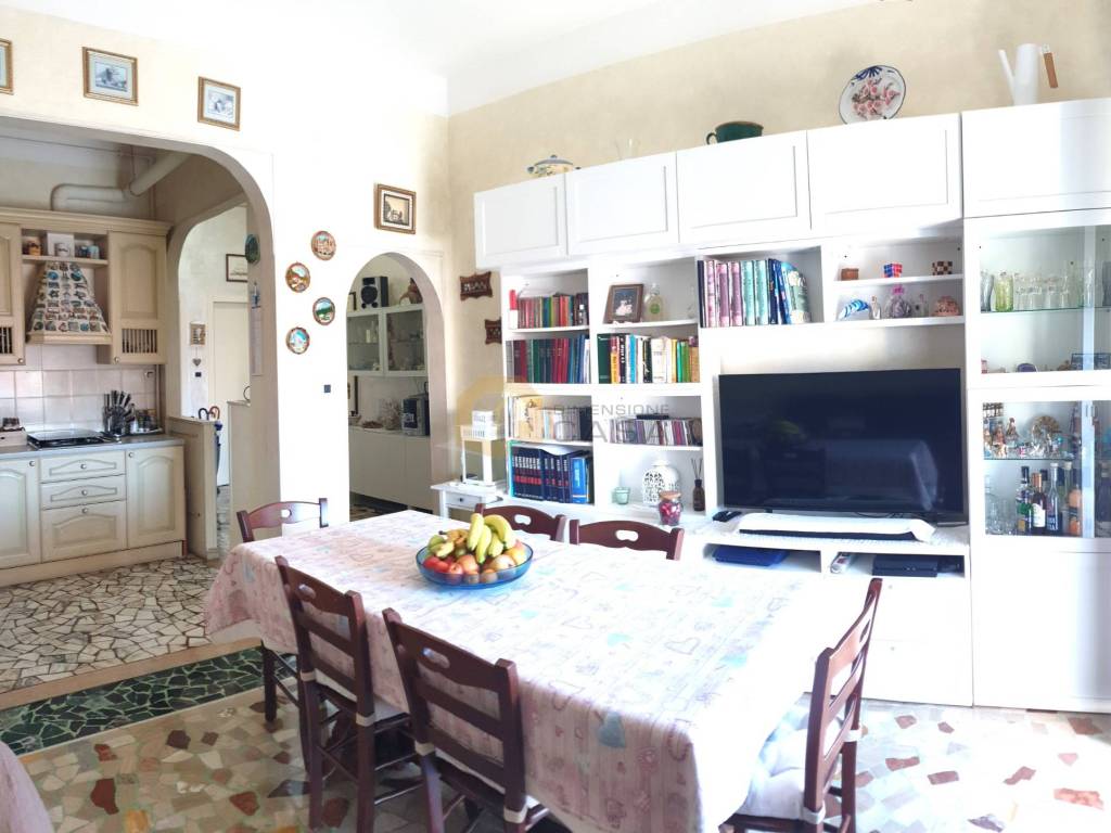 appartamento in vendita a Viareggio in zona Marco Polo