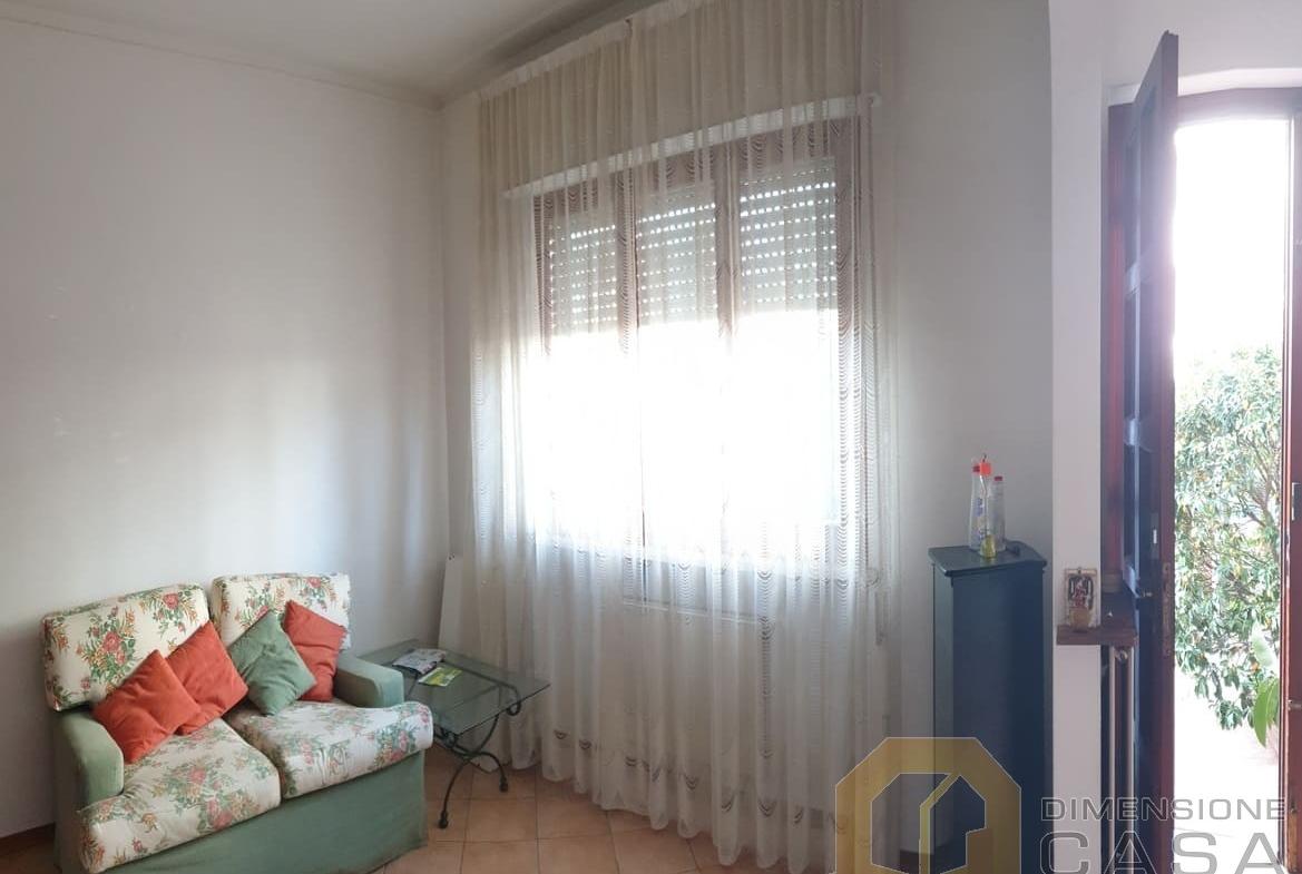 casa indipendente in vendita a Viareggio in zona Campo d'Aviazione