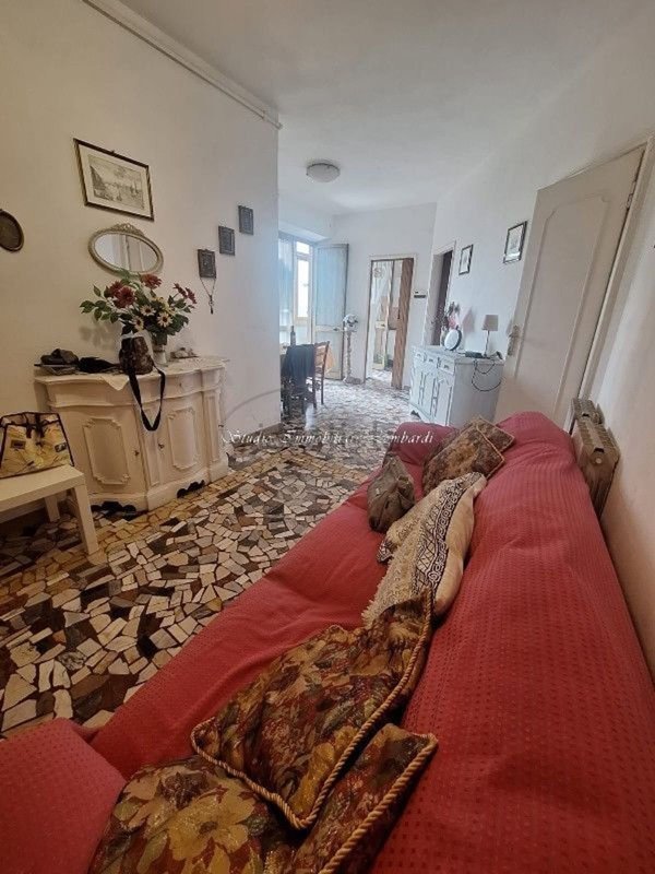 appartamento in vendita a Viareggio in zona Centro Storico