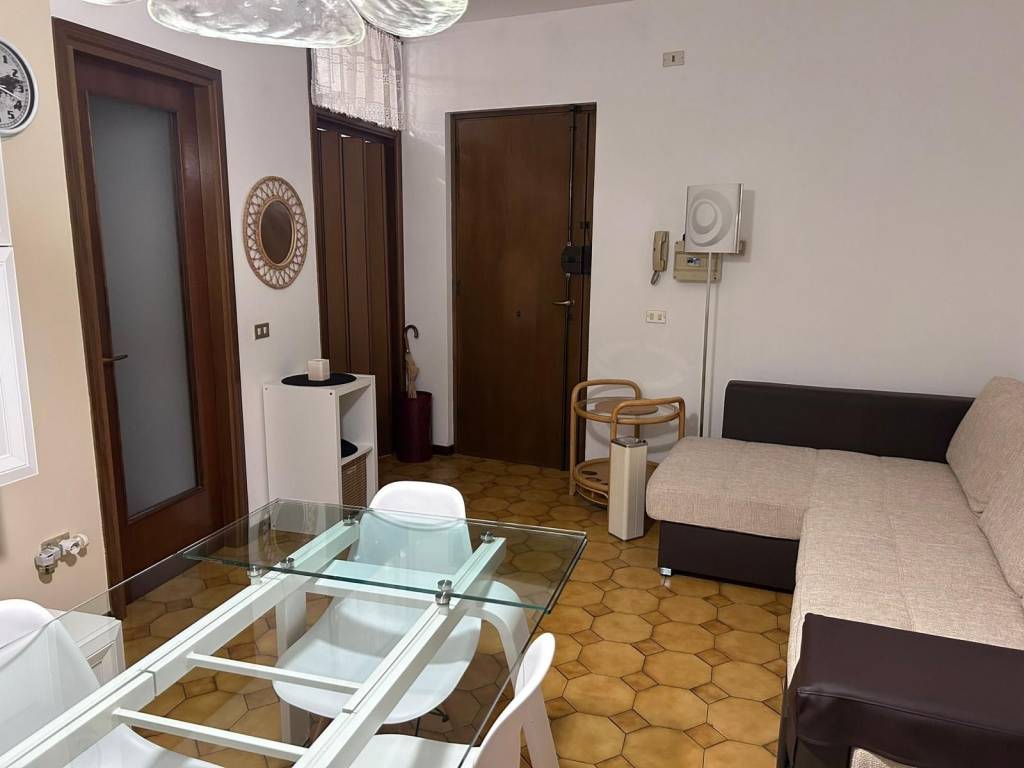 appartamento in vendita a Viareggio