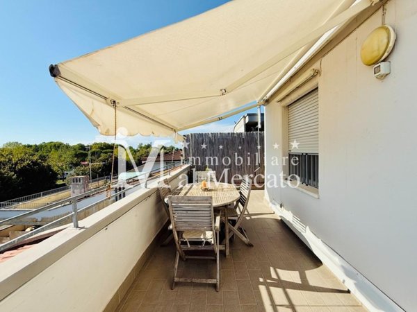 appartamento in vendita a Viareggio in zona Torre del Lago