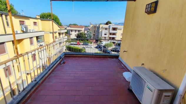 appartamento in vendita a Viareggio in zona Migliarina
