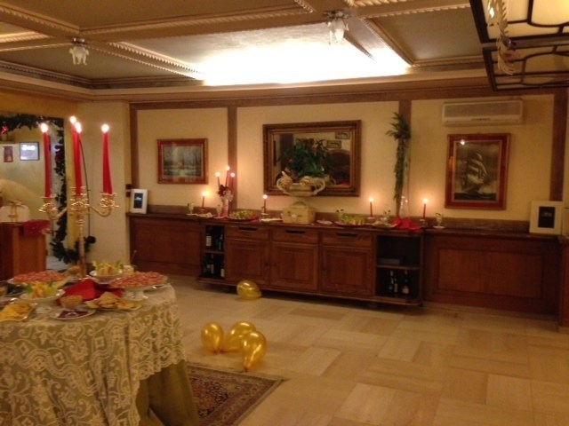 locale commerciale in vendita a Viareggio in zona Torre del Lago